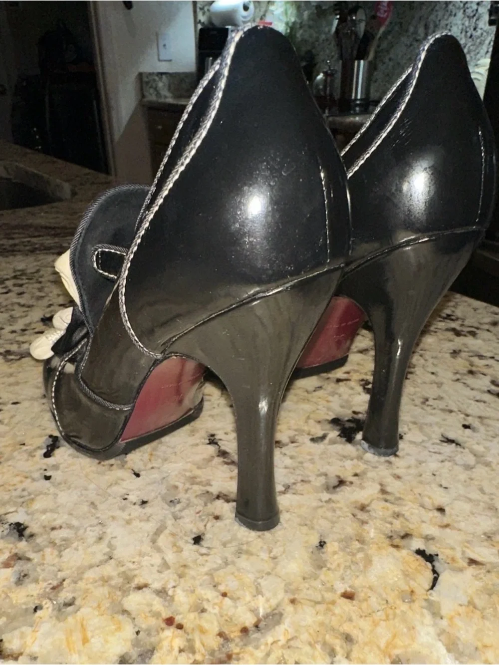 Vintage Louis Vuitton Black Leather Bow Accent Pumps